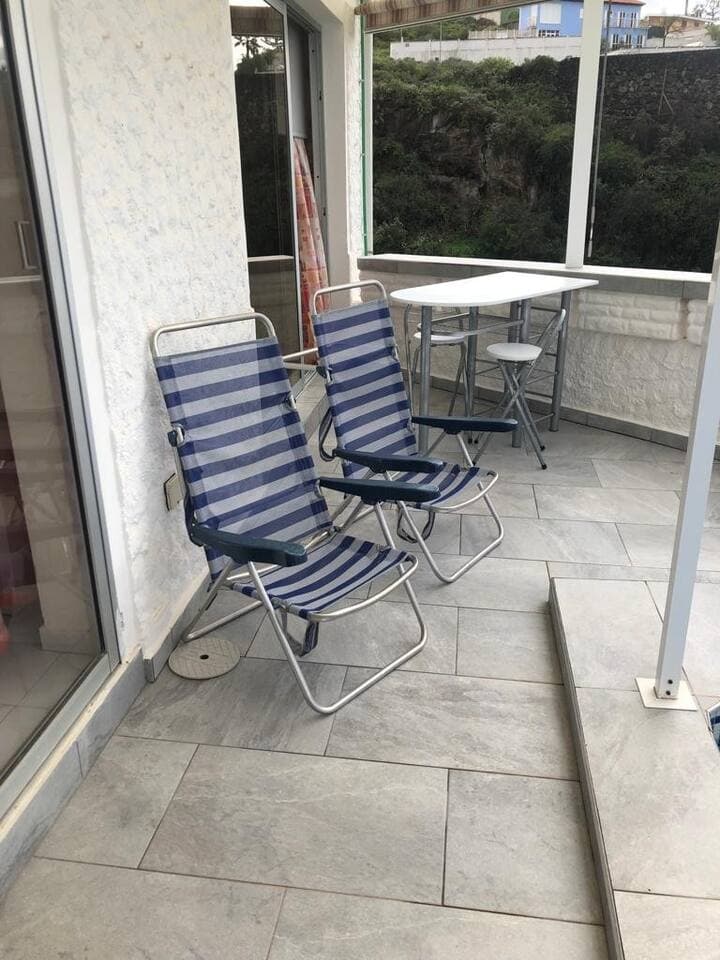 Terrasse mit Strandstühlen